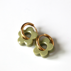 Amara Flower Charm Creoles – Resin Flower Hoop Earrings – Astible