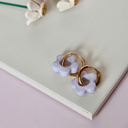 Amara Flower Charm Creoles – Resin Flower Hoop Earrings – Astible