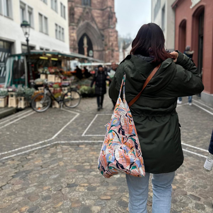 Flower – Large Cotton Tote Bag Lili Pepper