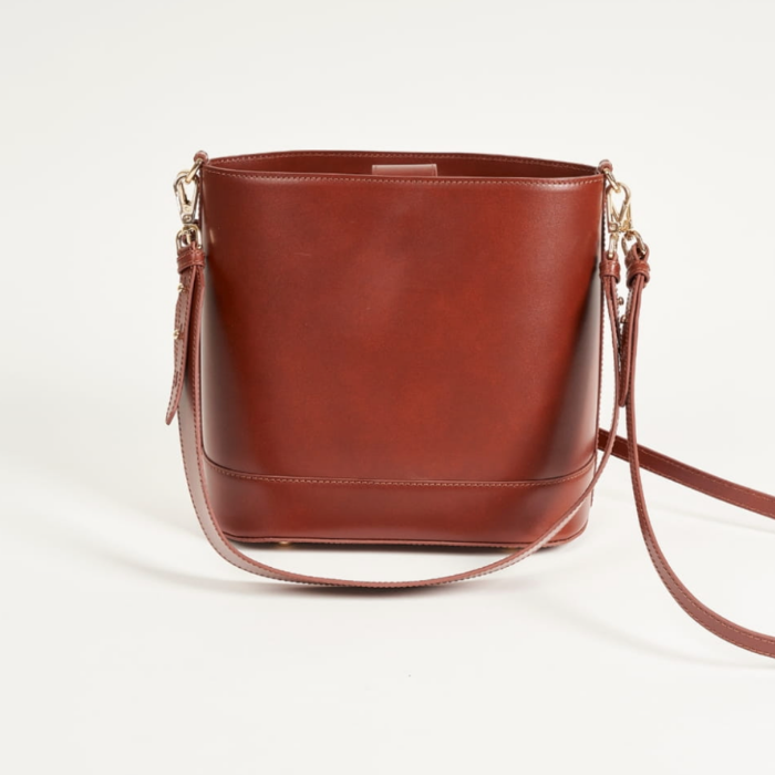 Marlon M - Cross Body Recycled Leather Bag – Cognac – Maradji