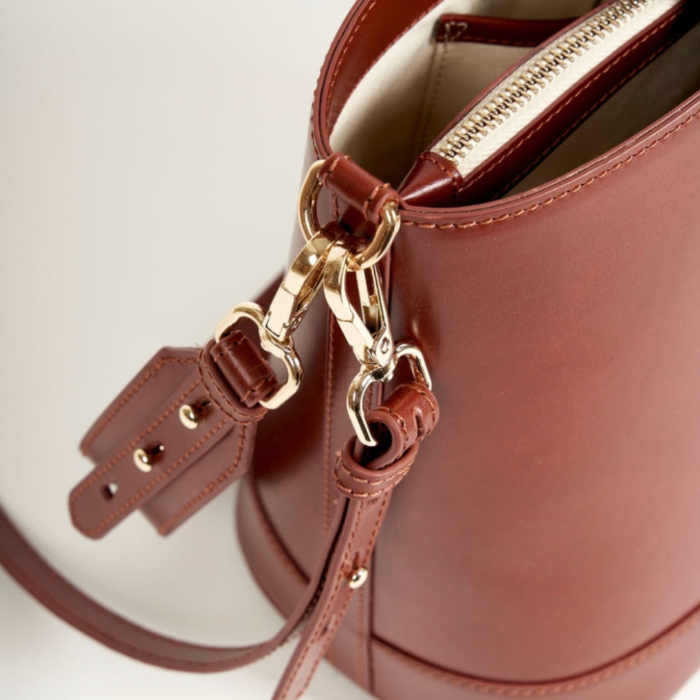Marlon M - Cross Body Recycled Leather Bag – Cognac – Maradji
