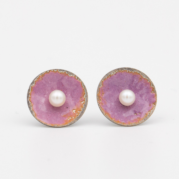 Enameled Disk With Stud Earring  – MUKE Goldsmiths