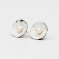 Enameled Disk With Stud Earring  – MUKE Goldsmiths