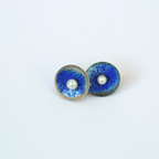 Enameled Disk With Stud Earring  – MUKE Goldsmiths