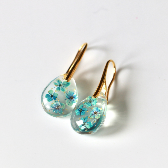 Fenra Dried Flower Earrings – Botanical Resin Drop Earrings – Astible