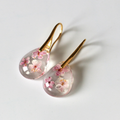 Fenra Dried Flower Earrings – Botanical Resin Drop Earrings – Astible