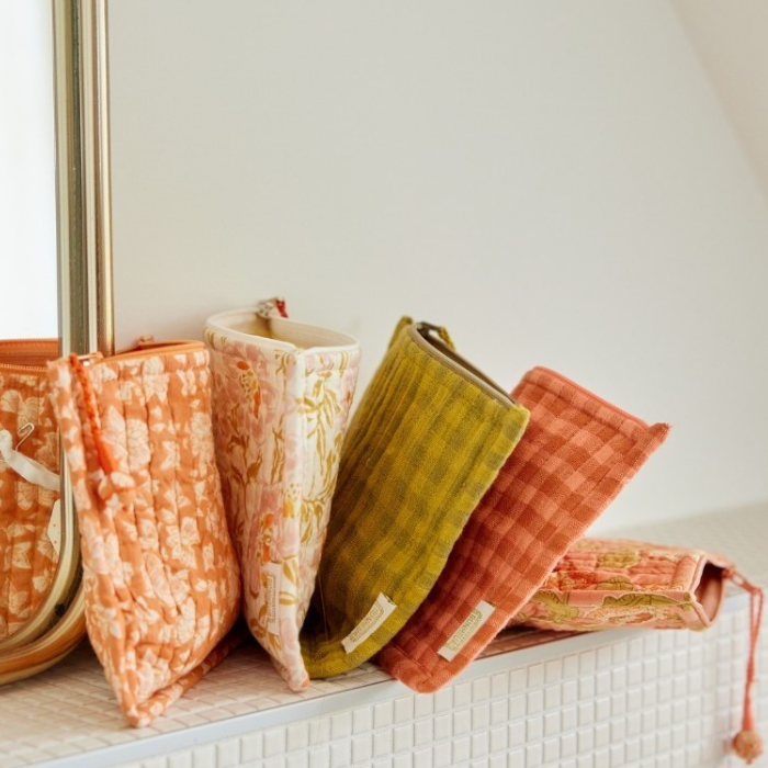 Vichy Rose - Quilted Flat Pouch – Bonheur du Jour
