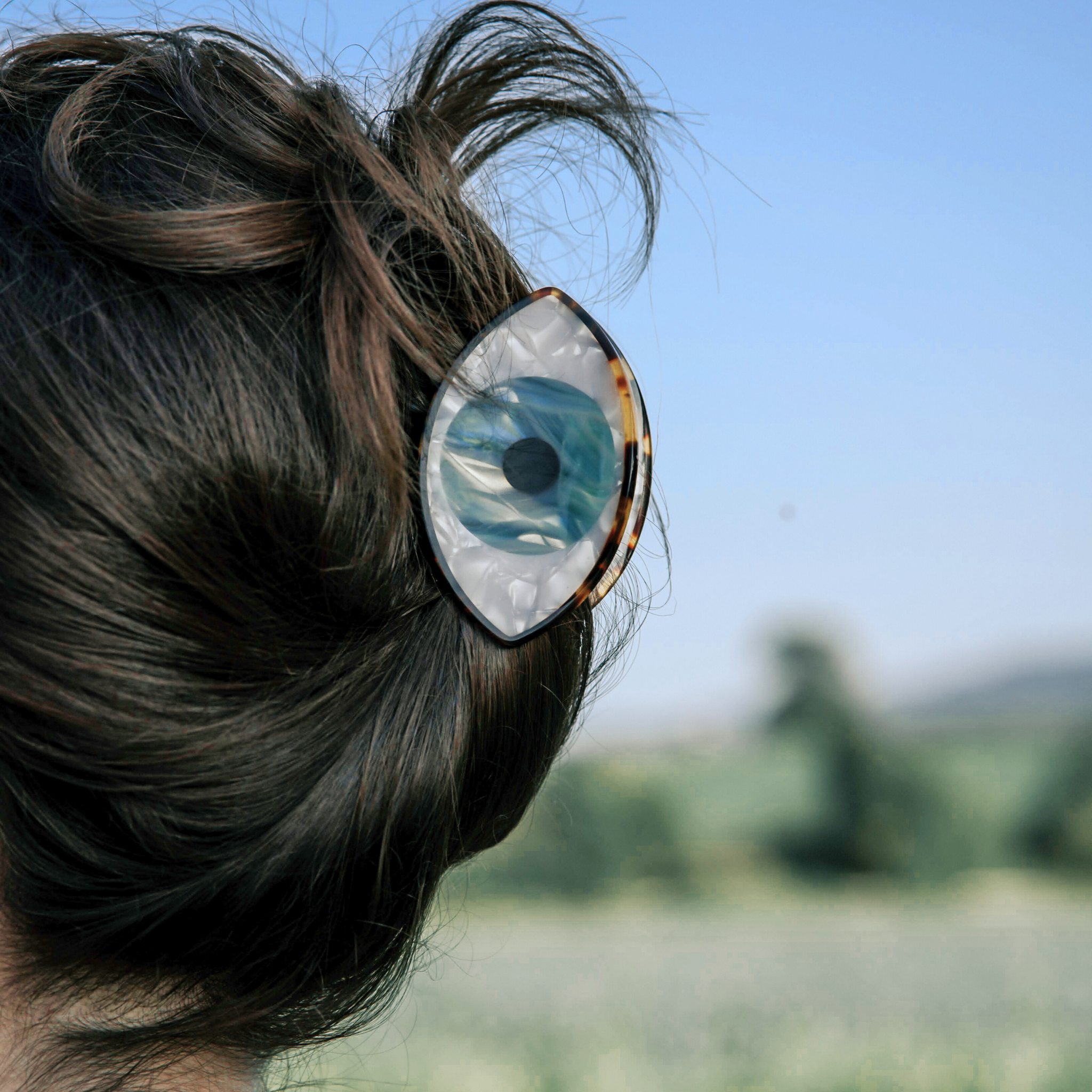 Eyes Hair Claw – Coucou Suzette (Iconic Collection)