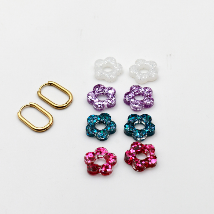 Mini Resin Flower Oval Creoles Hoop Earring - L’Atelier Nounille