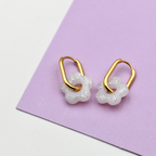 Mini Resin Flower Oval Creoles Hoop Earring - L’Atelier Nounille