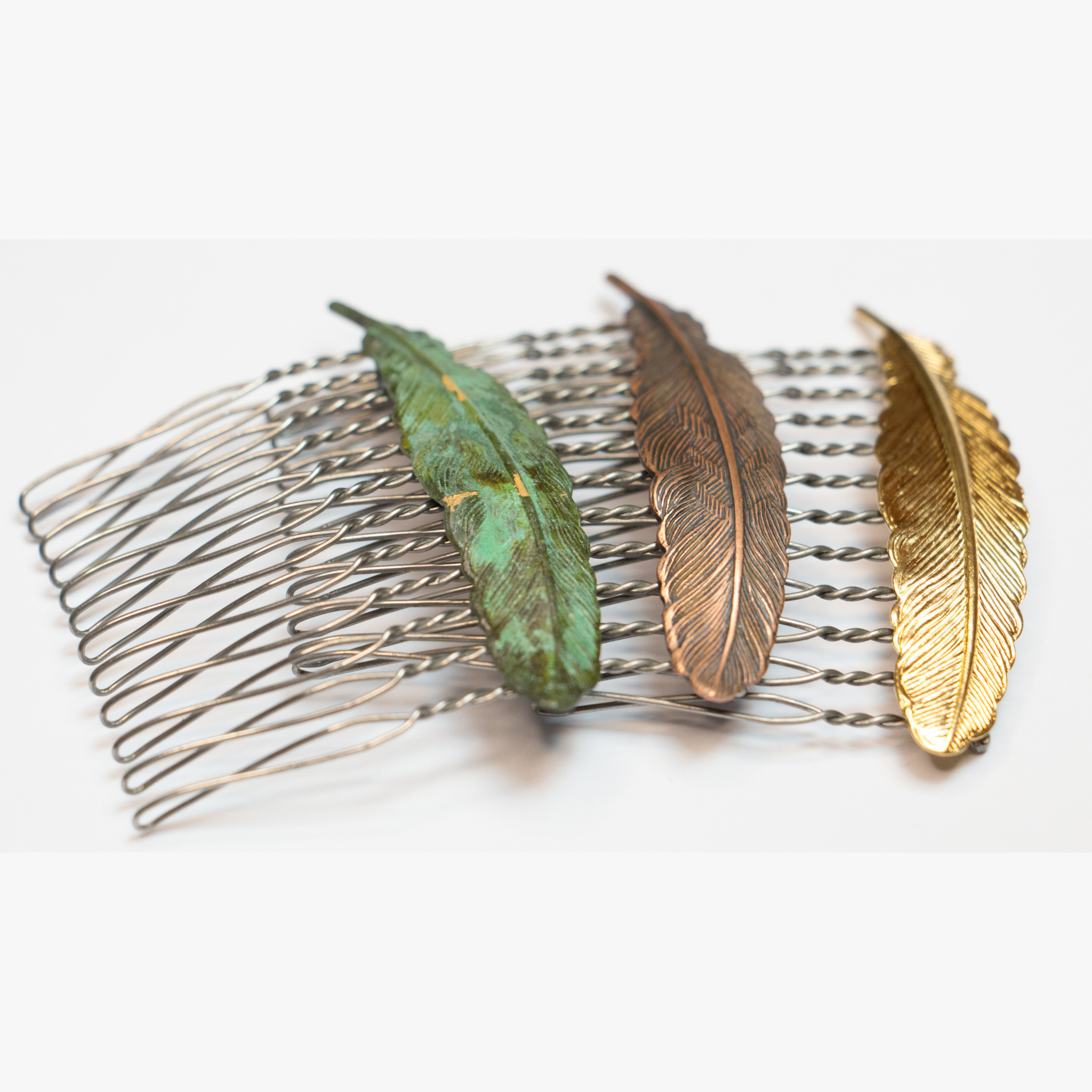 Small Floating Feather Hair Comb – Brass Hair Accessories - Cinder & Sage