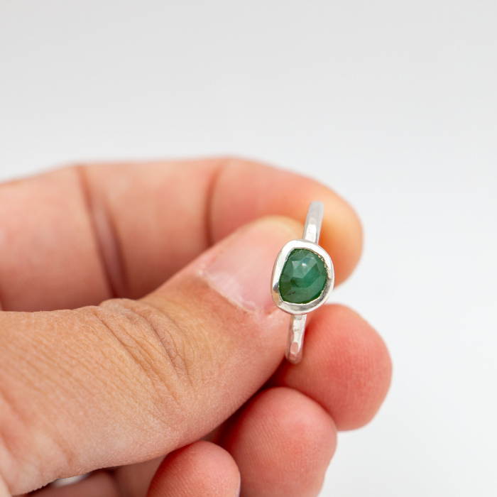 Emerald Ring – Oval Cut – Tudorlily