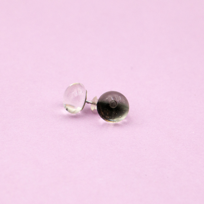 Pebbles Glass Stud Earring - Diatomée Verre