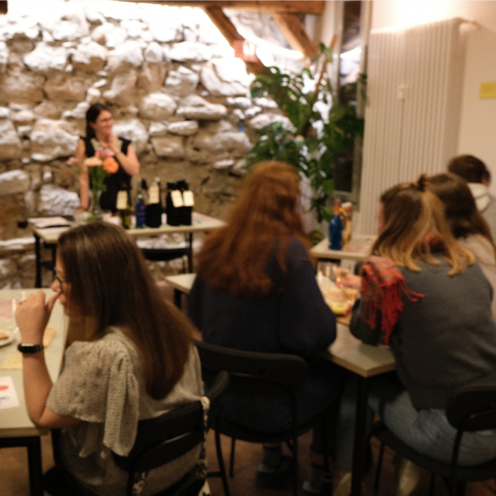 05.06.26 - Trivia Night - Pour Decisions - Adults English Night - 19:30–21:30 - Zum Hinteren Hecht